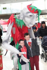 Christmas theme entertainers Ireland retail and street entertainment